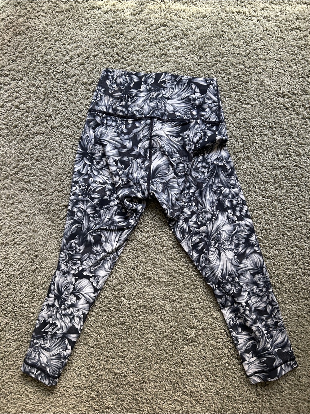 lululemon athletica Black & White Swirl Floral Leggings